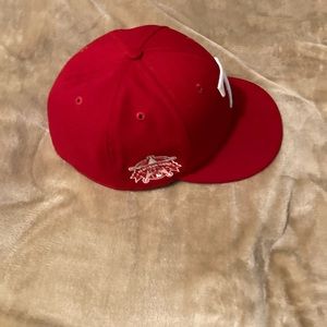 I’m selling a Texas rangers fitted hat size 7 5/8